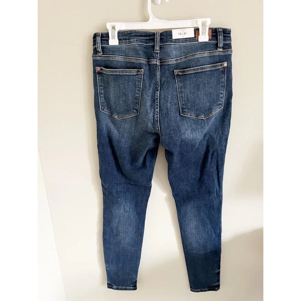 Judy Blue mid rise Skinny fit NWT jeans sz 13/31